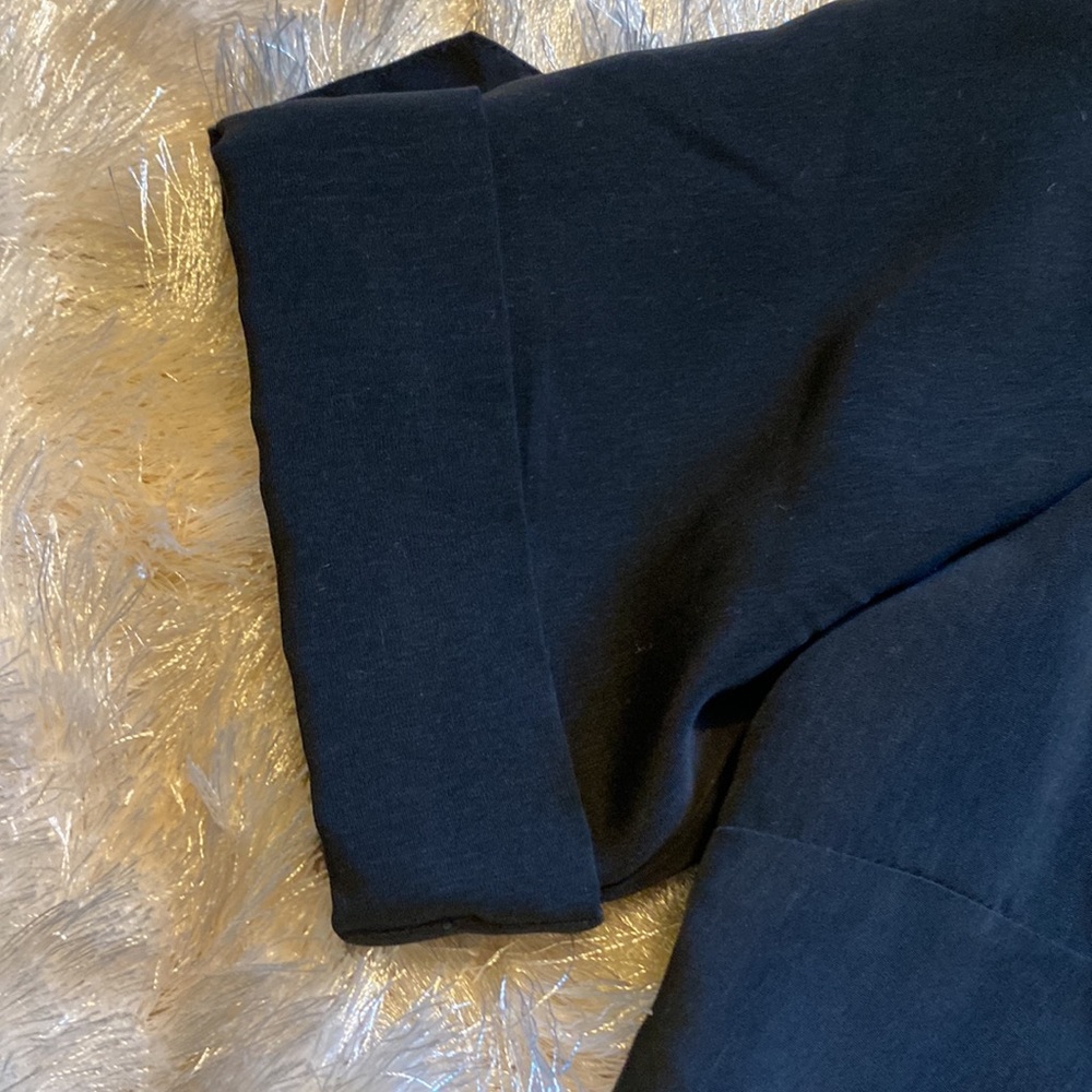 TravelSmith Black Button Up Top size Small - Picture 5 of 8